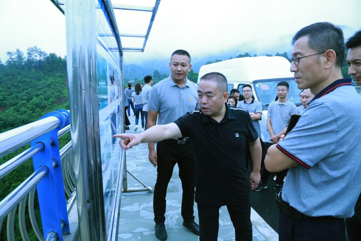慶建黨百年系列活動-公司開展“學(xué)黨史、感恩黨、跟黨走”主題教育活動